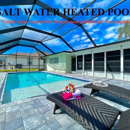 Family Fun-Prime Location Heated Pool Sleeps10 Villa Cape Coral Exterior photo