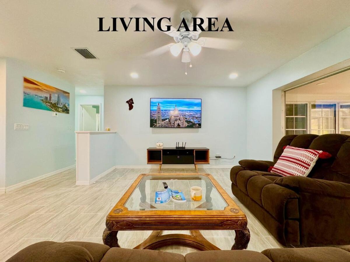 Family Fun-prime Location Heated Pool Sleeps10