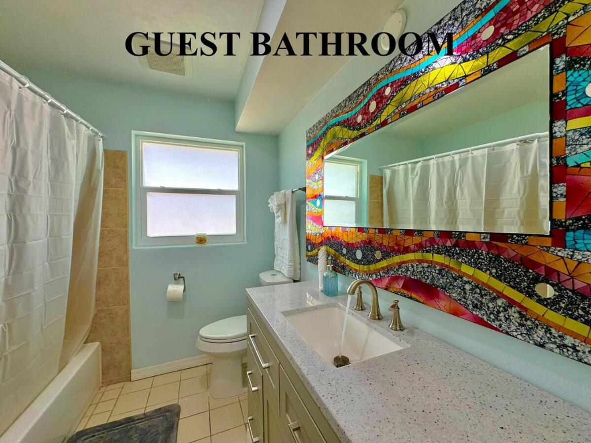 Family Fun-prime Location Heated Pool Sleeps10